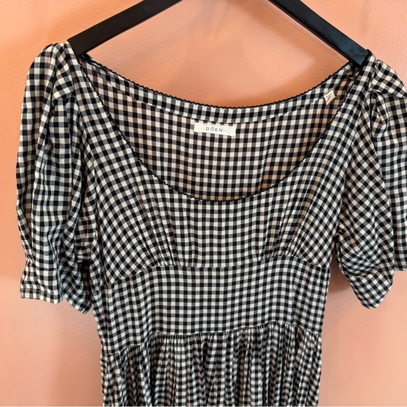 Doen Black and White Gingham Dress - Picture 2 of 9